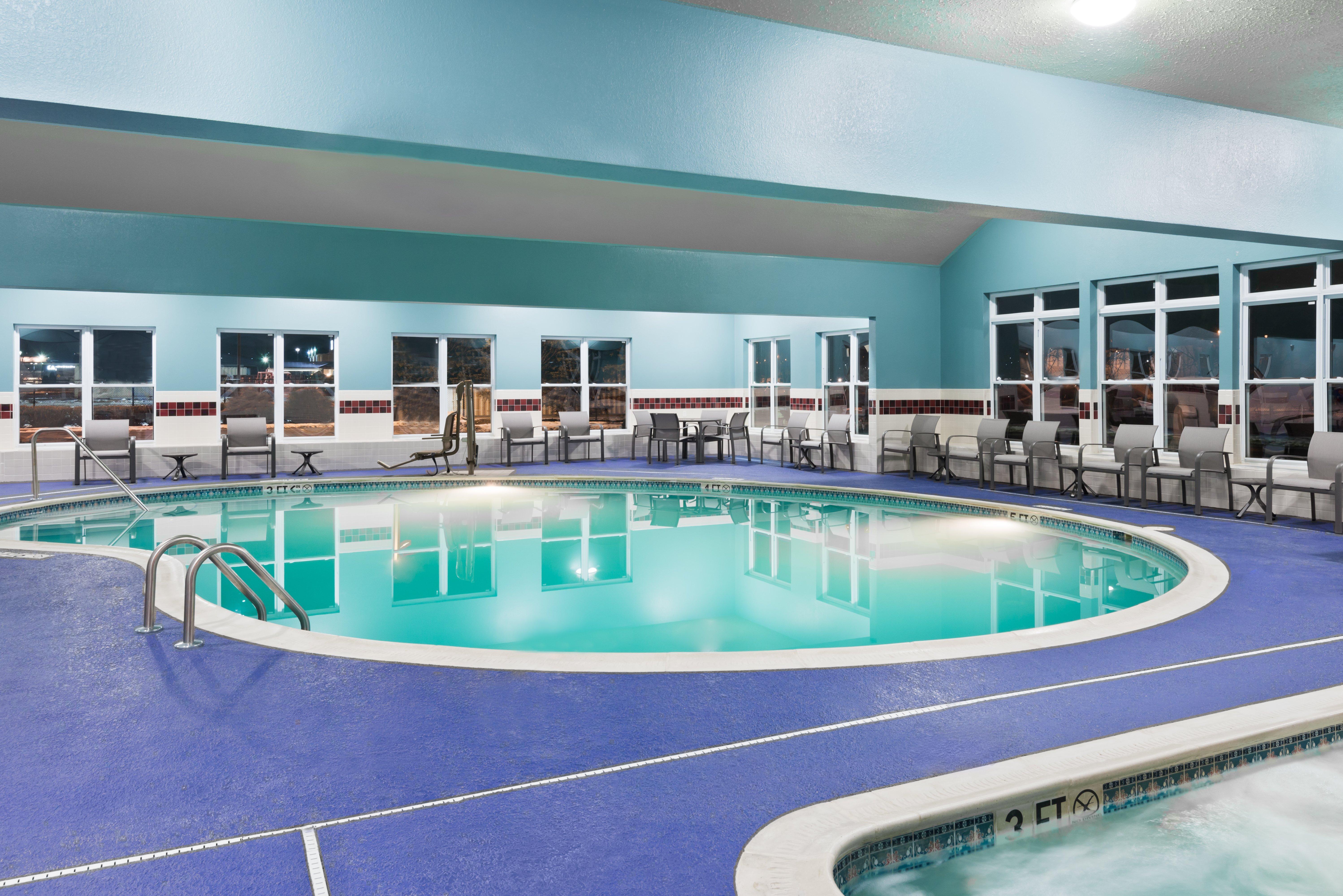 Holiday Inn Express & Suites - Columbus Airport East By Ihg Eksteriør billede