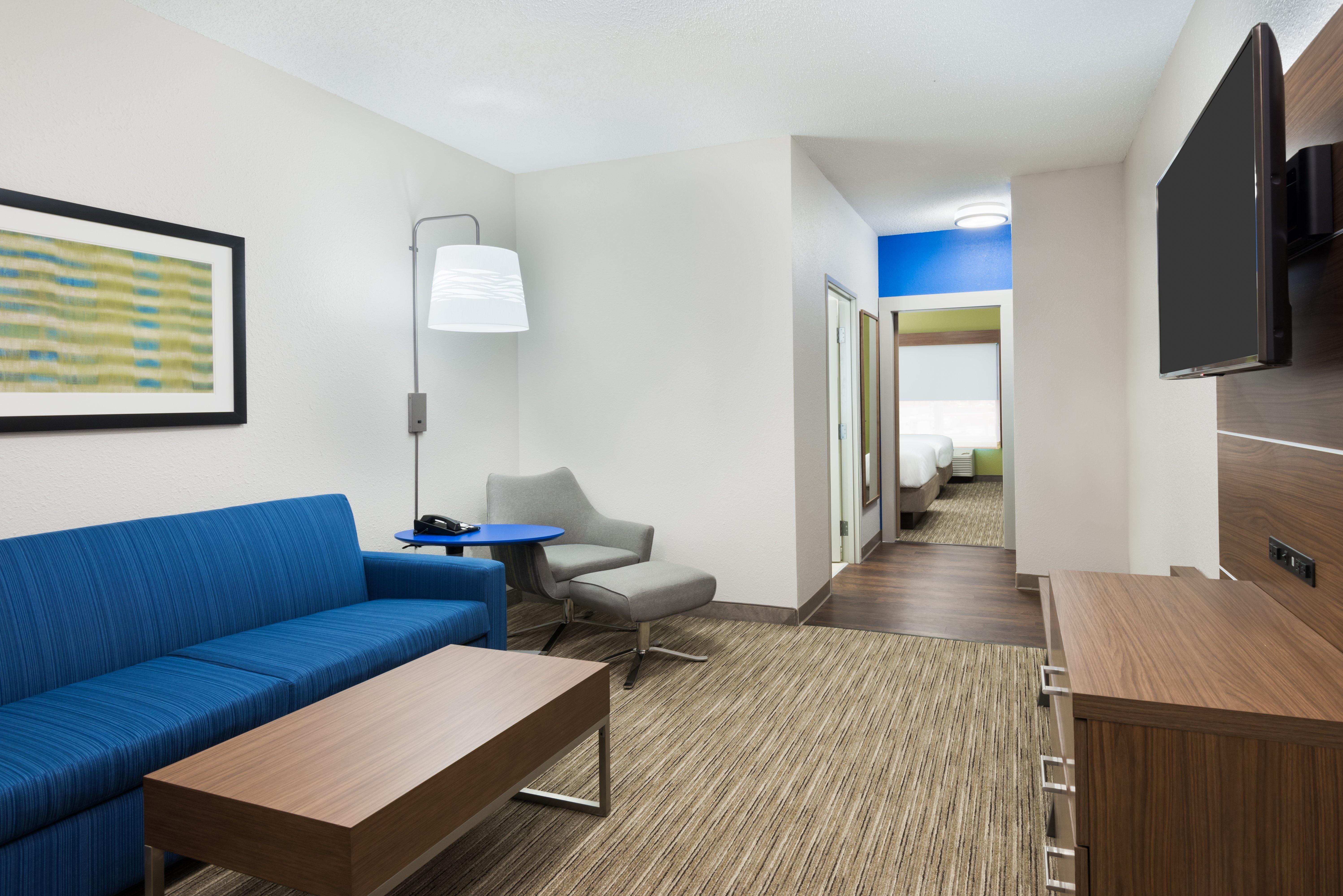 Holiday Inn Express & Suites - Columbus Airport East By Ihg Eksteriør billede
