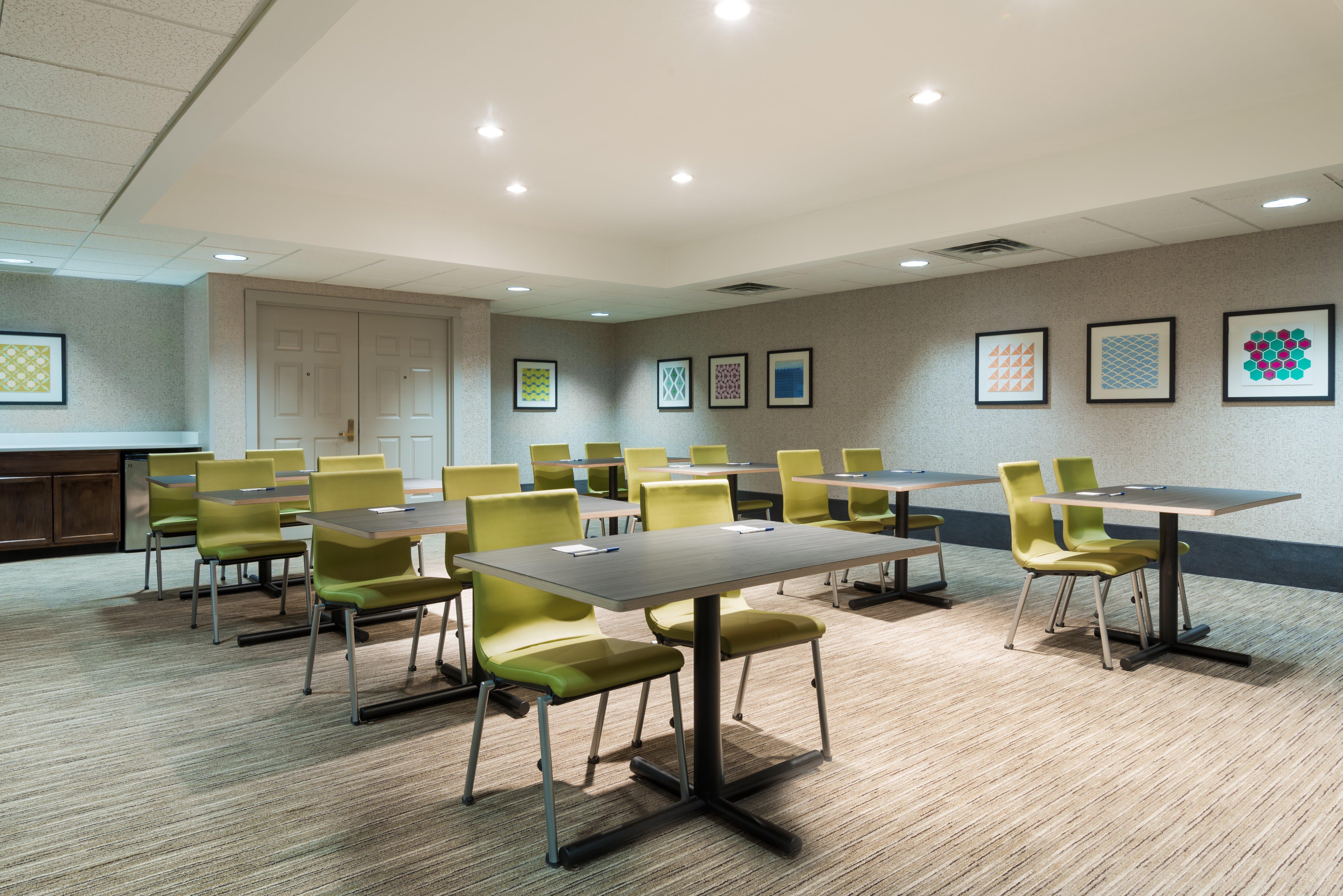 Holiday Inn Express & Suites - Columbus Airport East By Ihg Eksteriør billede