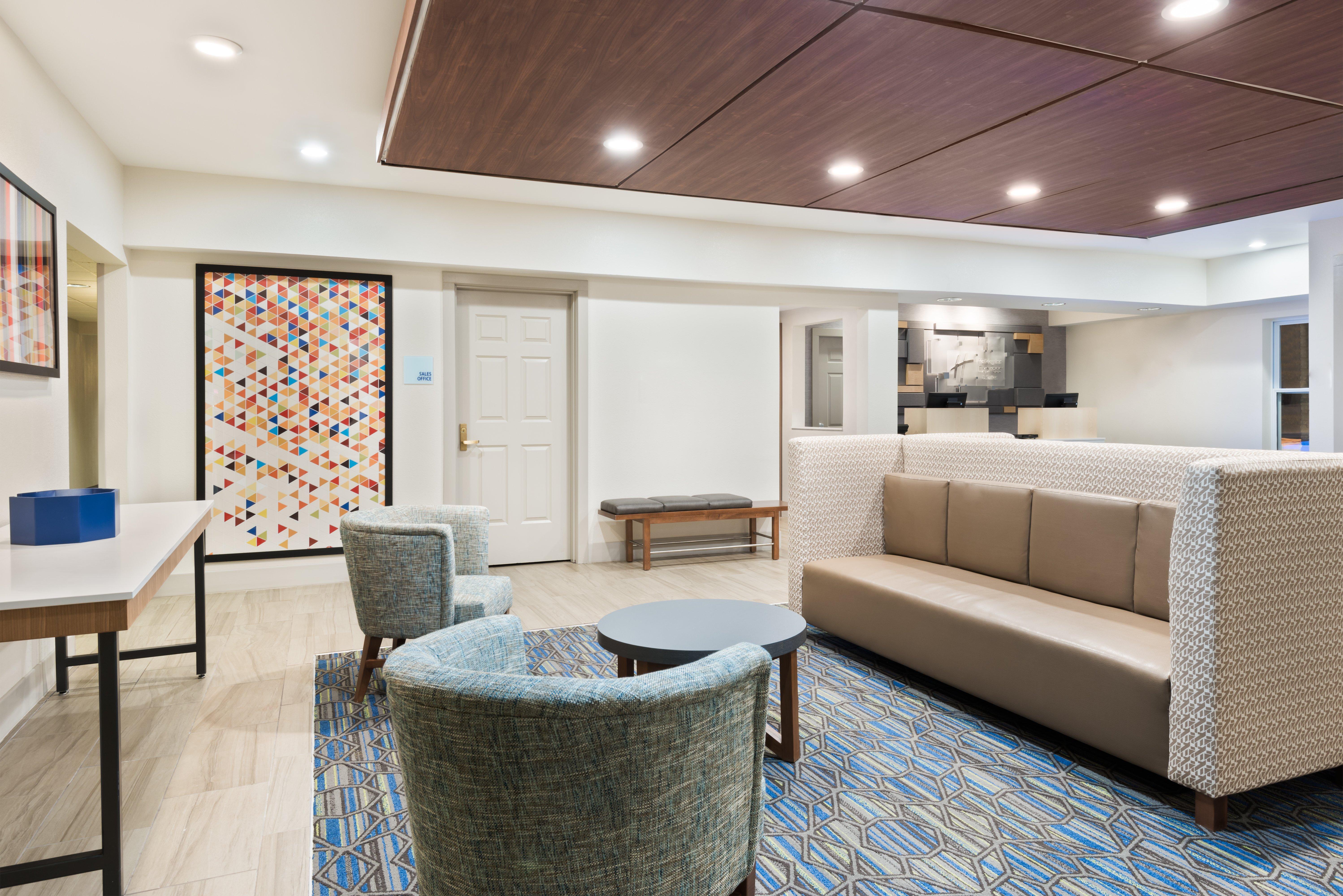 Holiday Inn Express & Suites - Columbus Airport East By Ihg Eksteriør billede