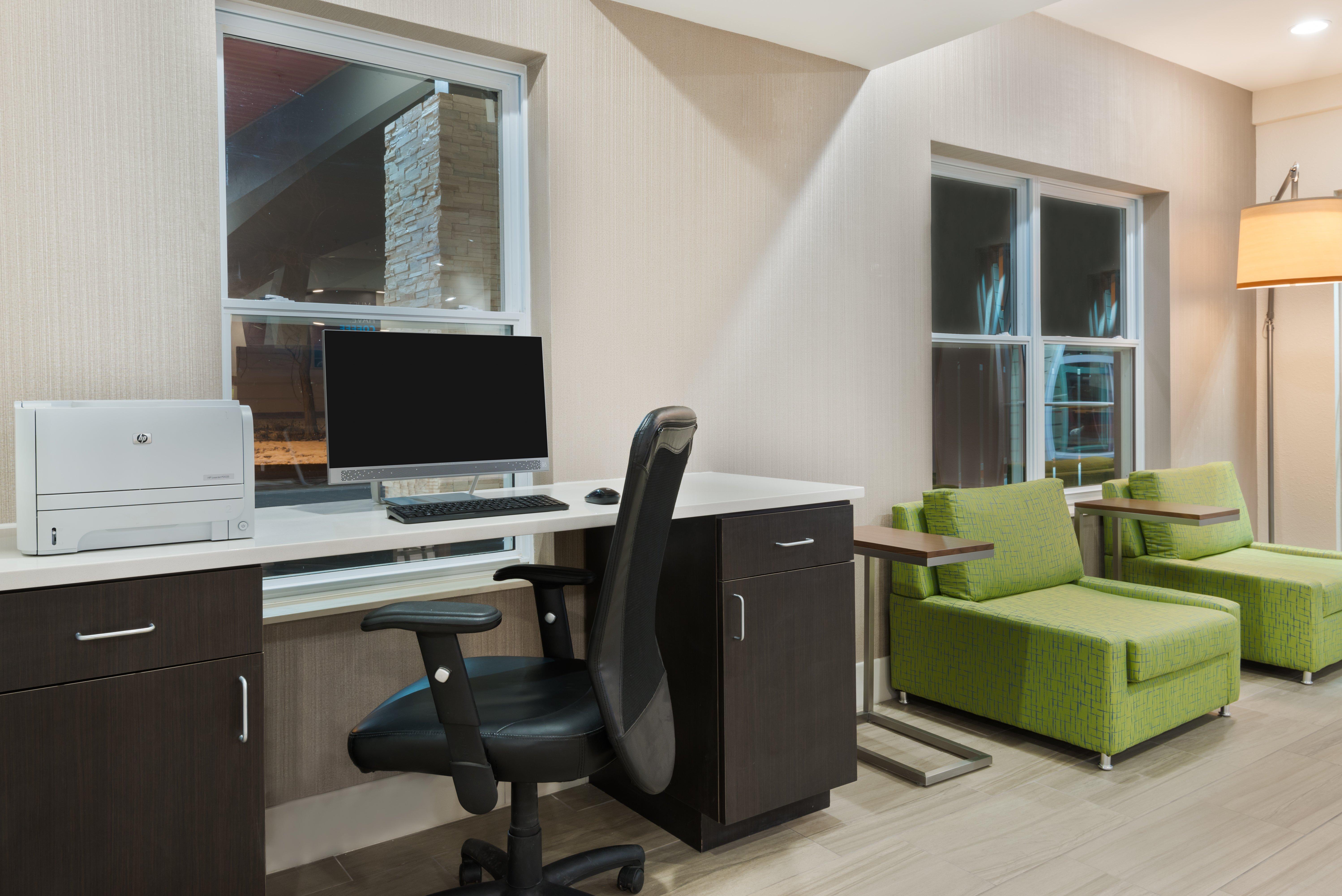 Holiday Inn Express & Suites - Columbus Airport East By Ihg Eksteriør billede
