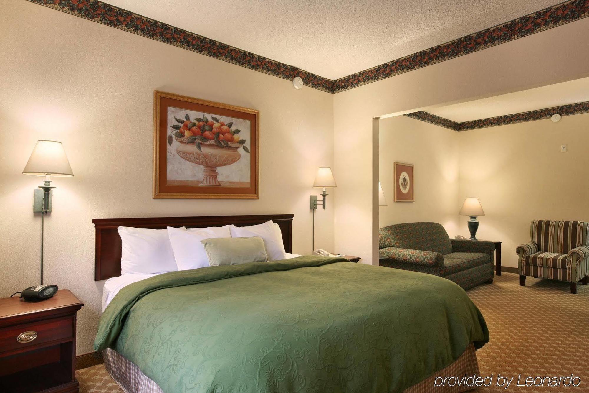 Holiday Inn Express & Suites - Columbus Airport East By Ihg Eksteriør billede